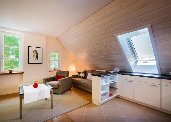 Gutshof * Falkenhagen (Mecklenburg-Vorpommern)